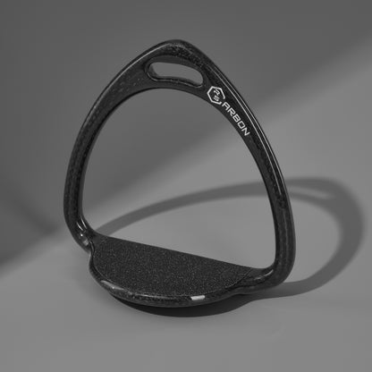 RS7 Jockey Stirrups – Ultra-Light Carbon Fiber Racing Stirrups with Larger Footrest